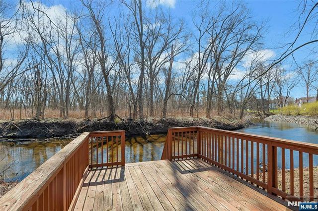 42-08 Cosgrove Court, Fair Lawn, NJ 07410