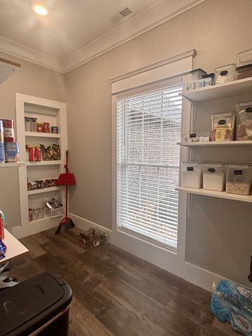 176 Post Oak Ln, Smithville, TN 37166