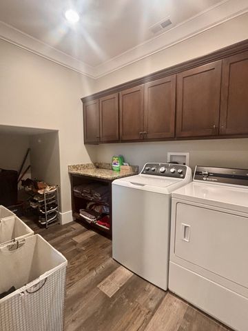 176 Post Oak Ln, Smithville, TN 37166