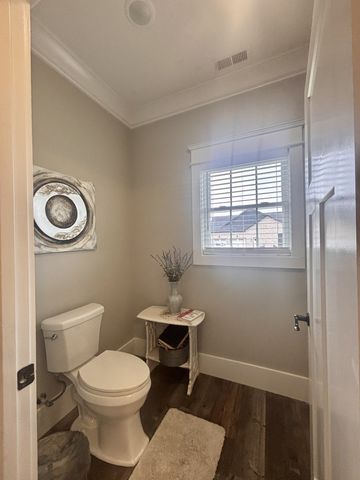 176 Post Oak Ln, Smithville, TN 37166