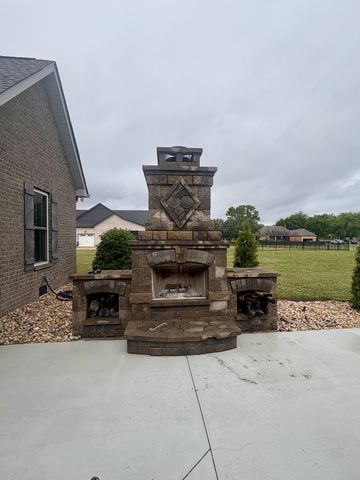 176 Post Oak Ln, Smithville, TN 37166