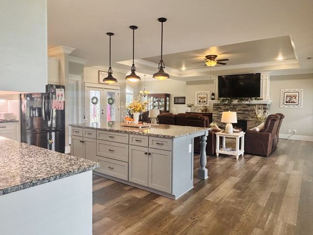176 Post Oak Ln, Smithville, TN 37166