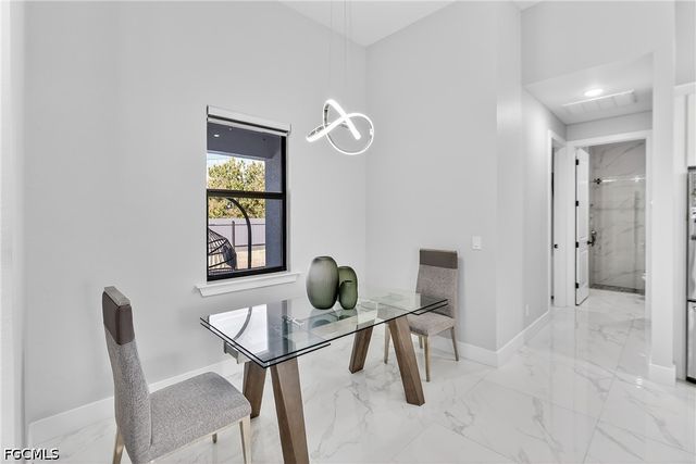 118 NW 2nd AVE, Cape Coral, FL 33993