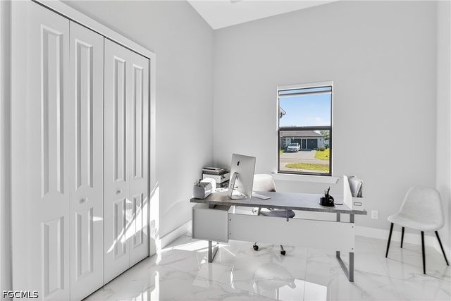 118 NW 2nd AVE, Cape Coral, FL 33993