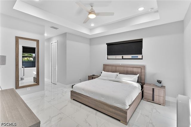 118 NW 2nd AVE, Cape Coral, FL 33993