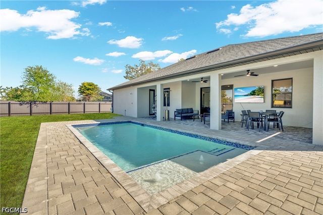 118 NW 2nd AVE, Cape Coral, FL 33993