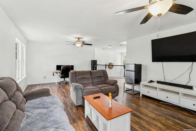 1006 Candlenut, San Antonio, TX 78245