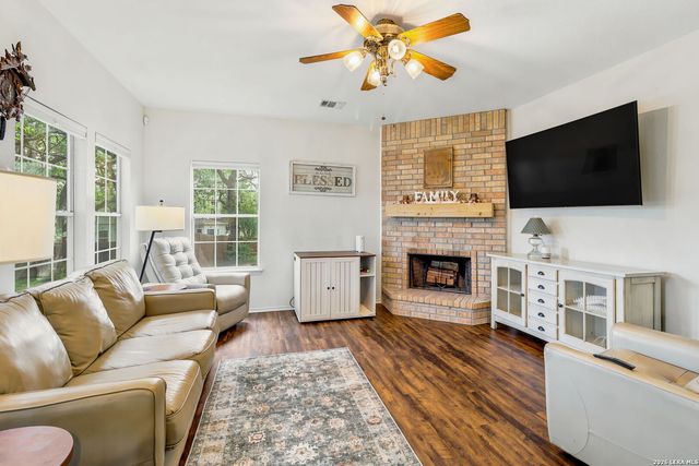 1006 Candlenut, San Antonio, TX 78245