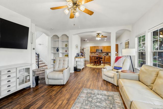 1006 Candlenut, San Antonio, TX 78245
