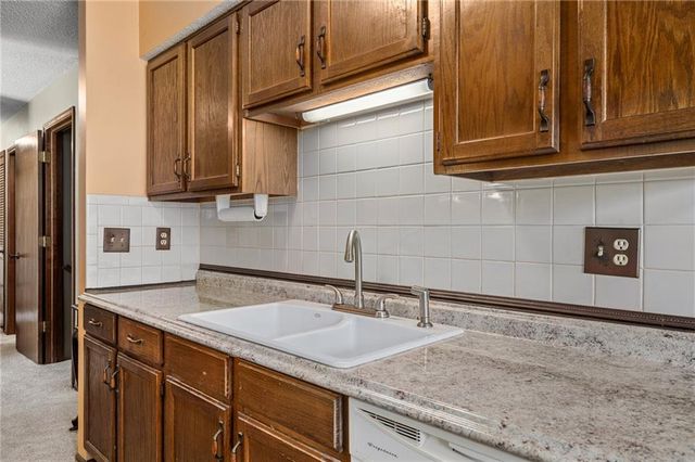 13020 S Raintree Drive, Olathe, KS 66062