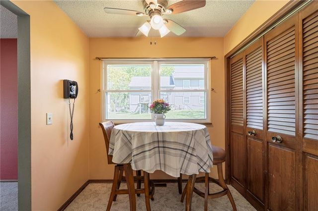 13020 S Raintree Drive, Olathe, KS 66062