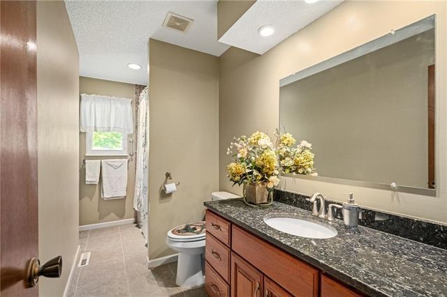 13020 S Raintree Drive, Olathe, KS 66062