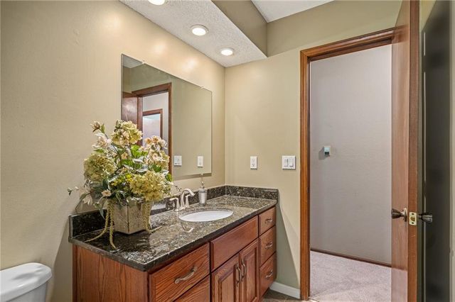 13020 S Raintree Drive, Olathe, KS 66062