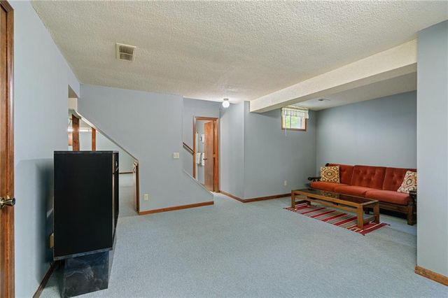 13020 S Raintree Drive, Olathe, KS 66062