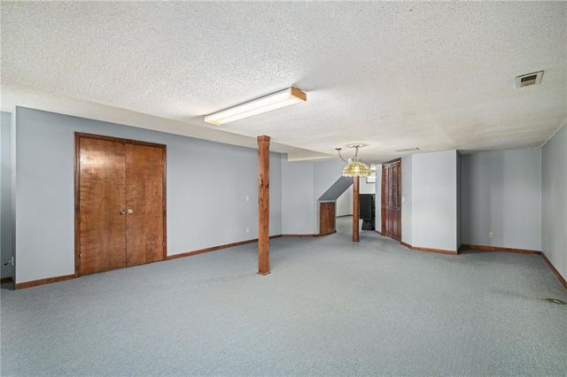 13020 S Raintree Drive, Olathe, KS 66062