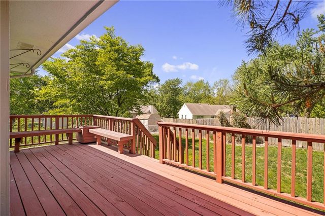 13020 S Raintree Drive, Olathe, KS 66062