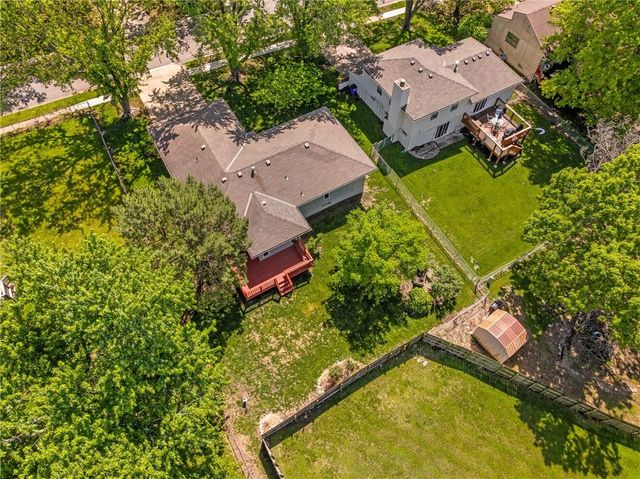13020 S Raintree Drive, Olathe, KS 66062