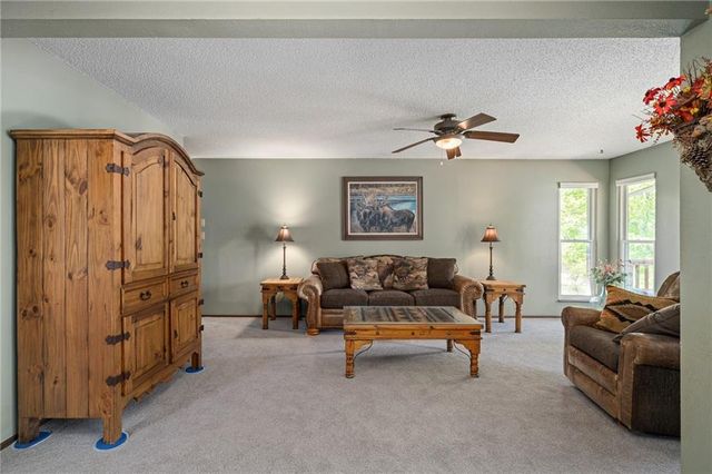 13020 S Raintree Drive, Olathe, KS 66062