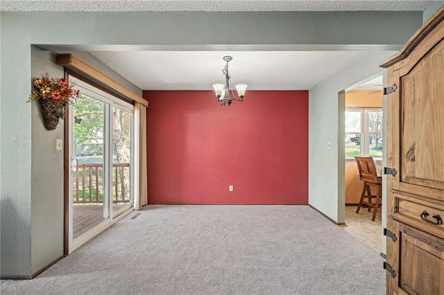 13020 S Raintree Drive, Olathe, KS 66062
