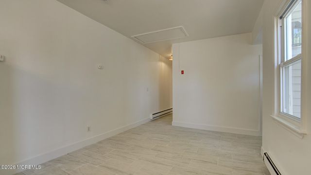 19 Bayview Avenue, Keansburg, NJ 07734