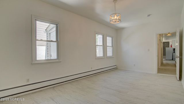 19 Bayview Avenue, Keansburg, NJ 07734