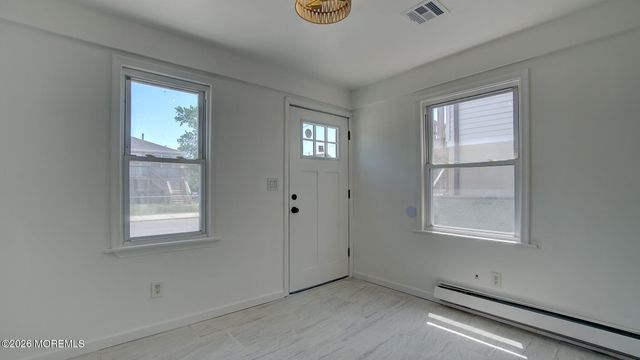 19 Bayview Avenue, Keansburg, NJ 07734