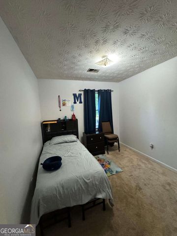 760 Kings Crest Court, Fairburn, GA 30213