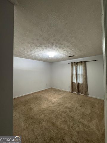 760 Kings Crest Court, Fairburn, GA 30213