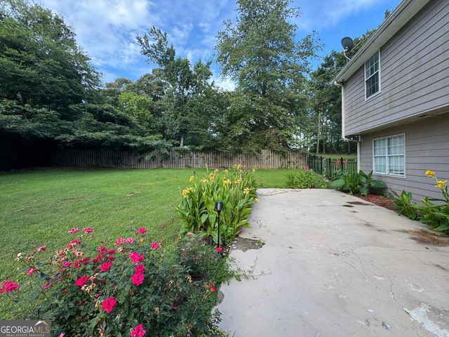 760 Kings Crest Court, Fairburn, GA 30213