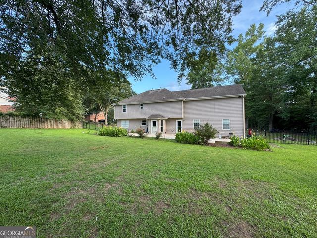 760 Kings Crest Court, Fairburn, GA 30213