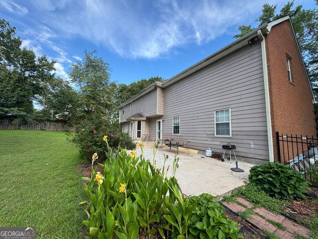 760 Kings Crest Court, Fairburn, GA 30213
