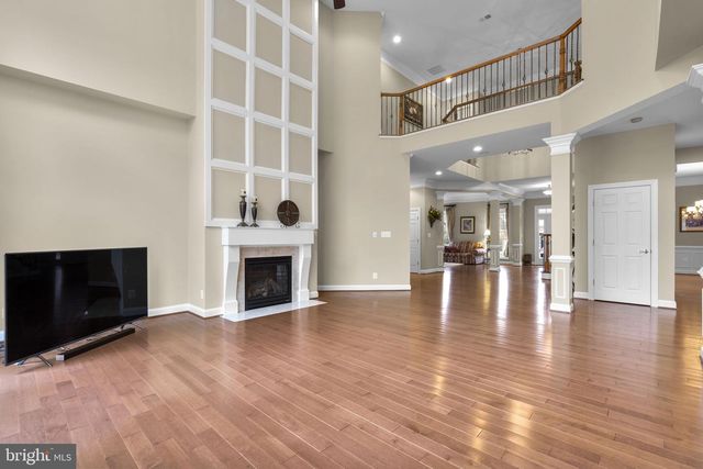 18344 MID OCEAN PL, Leesburg, VA 20176