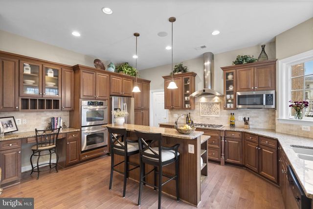 18344 MID OCEAN PL, Leesburg, VA 20176