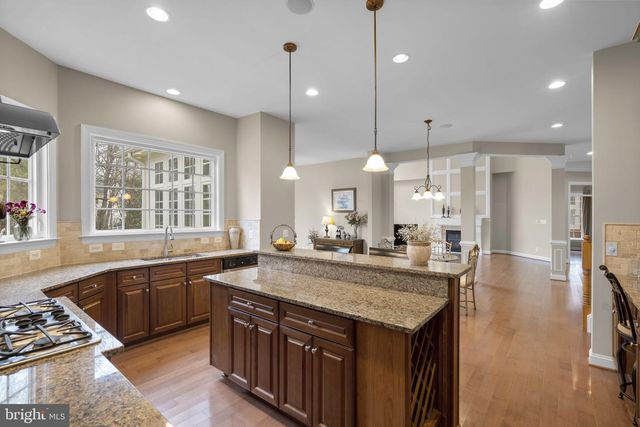 18344 MID OCEAN PL, Leesburg, VA 20176