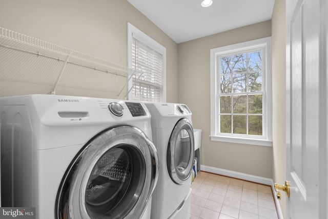 18344 MID OCEAN PL, Leesburg, VA 20176