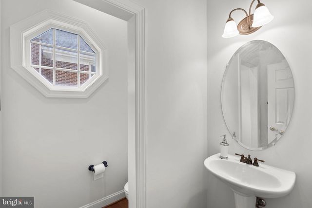 18344 MID OCEAN PL, Leesburg, VA 20176