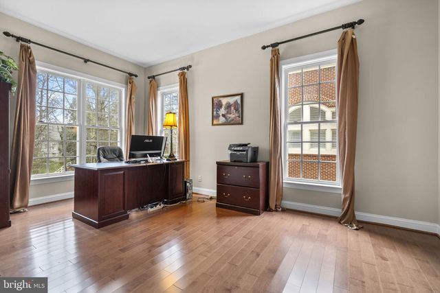 18344 MID OCEAN PL, Leesburg, VA 20176