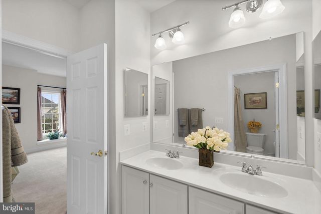 18344 MID OCEAN PL, Leesburg, VA 20176