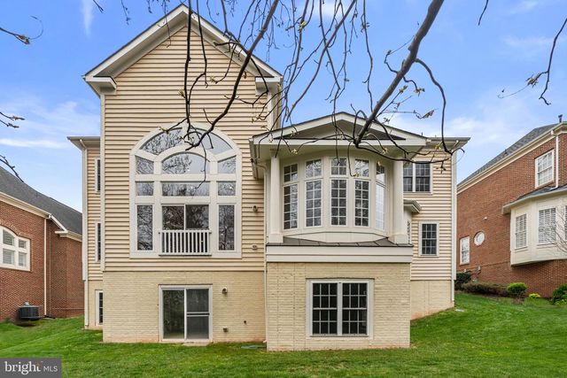 18344 MID OCEAN PL, Leesburg, VA 20176