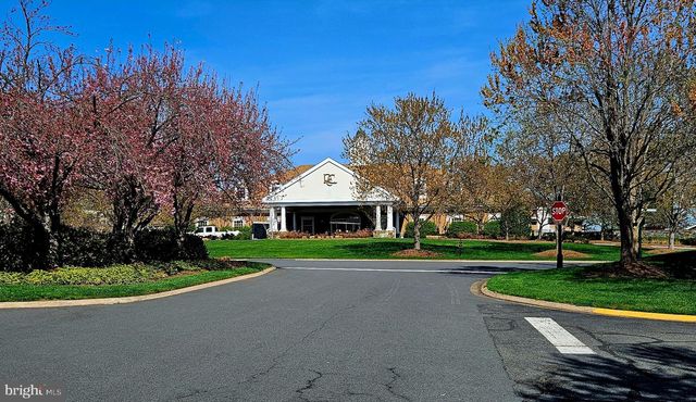 18344 MID OCEAN PL, Leesburg, VA 20176