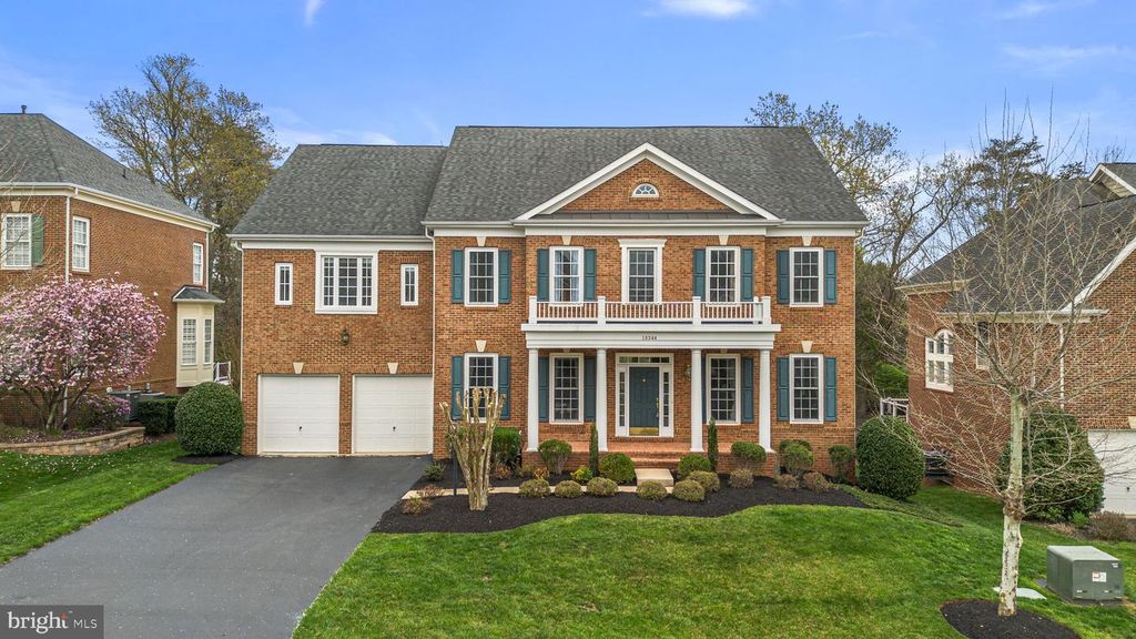 18344 MID OCEAN PL, Leesburg, VA 20176