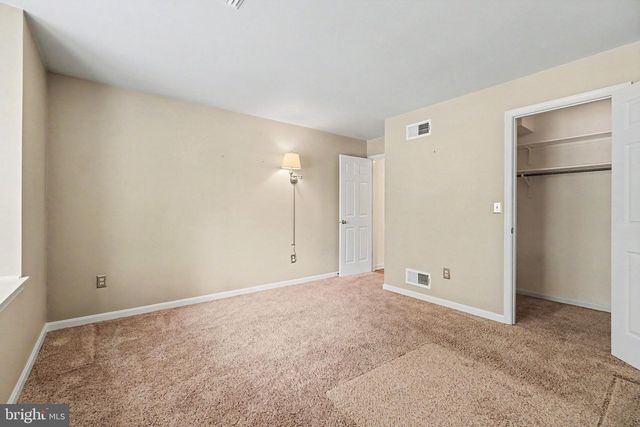 515 ROSLAIRE DR, Hummelstown, PA 17036