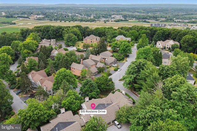 515 ROSLAIRE DR, Hummelstown, PA 17036