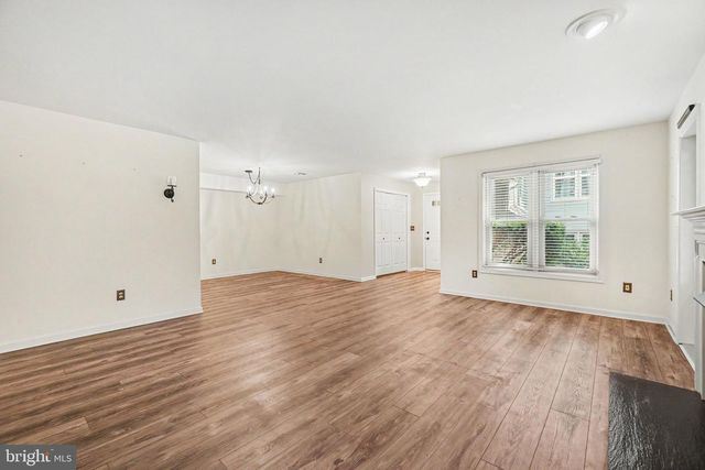 515 ROSLAIRE DR, Hummelstown, PA 17036