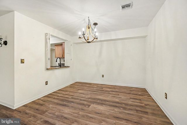 515 ROSLAIRE DR, Hummelstown, PA 17036