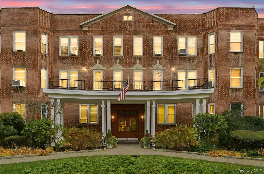 2 Overlook Road 3C3, White Plains, NY 10605