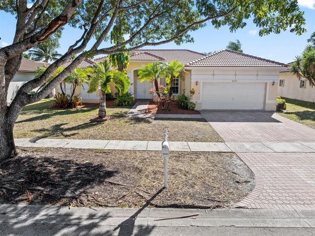16364 NW 14th Street, Pembroke Pines, FL 33028