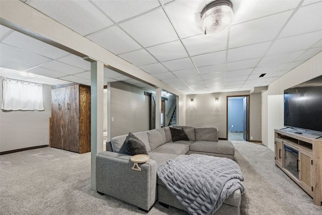 1117 Apple Court, Iowa City, IA 52240