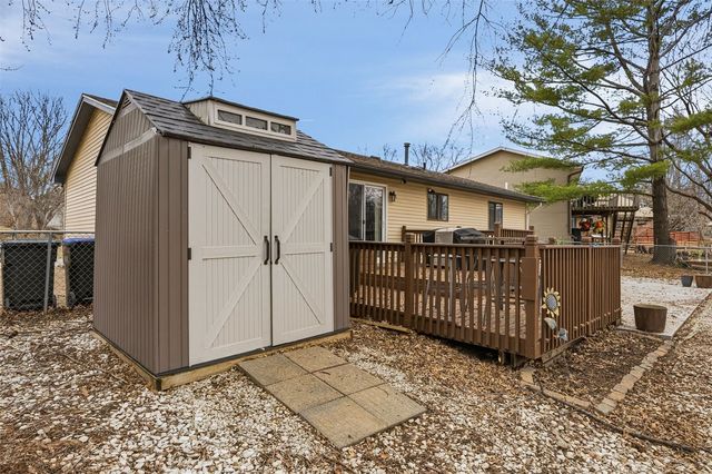 1117 Apple Court, Iowa City, IA 52240