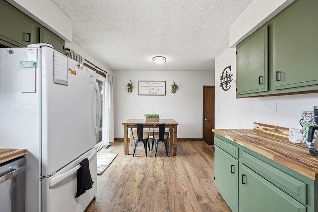 1117 Apple Court, Iowa City, IA 52240